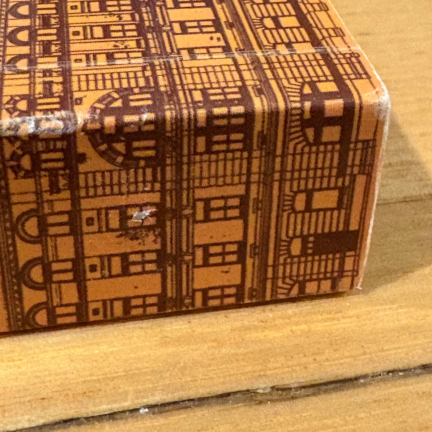 Beyond The Facade Flinders Street by Jenny Davies 2010 Softcover