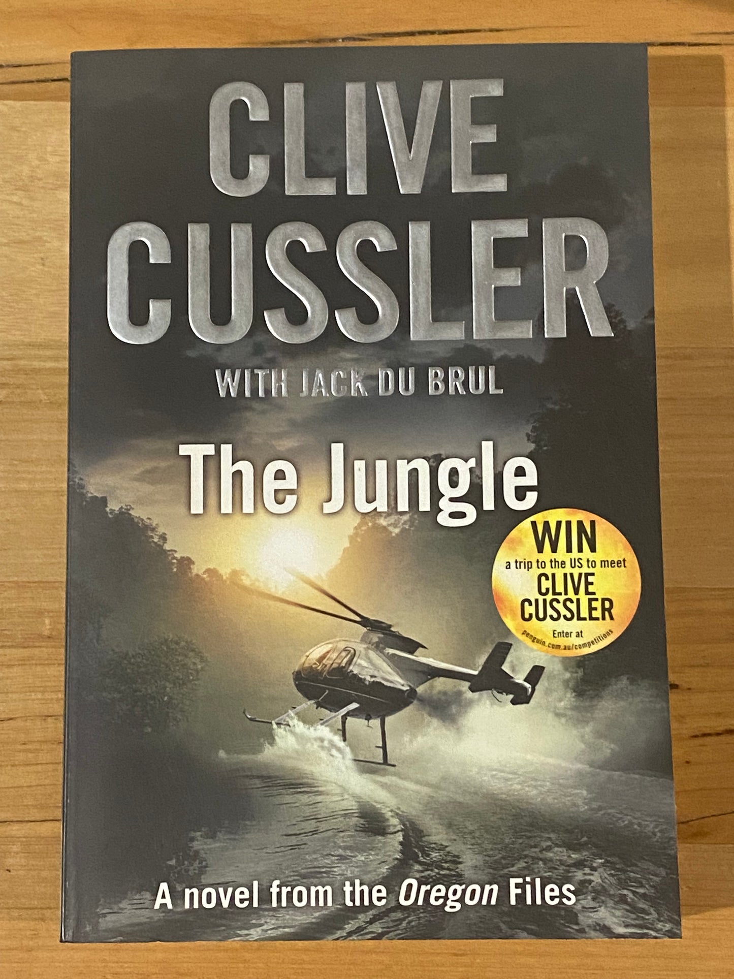 The Jungle by Clive Cussler & Jack Du Brul Paperback 2011 GD