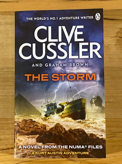 17 Clive Cussler Paperback Novels