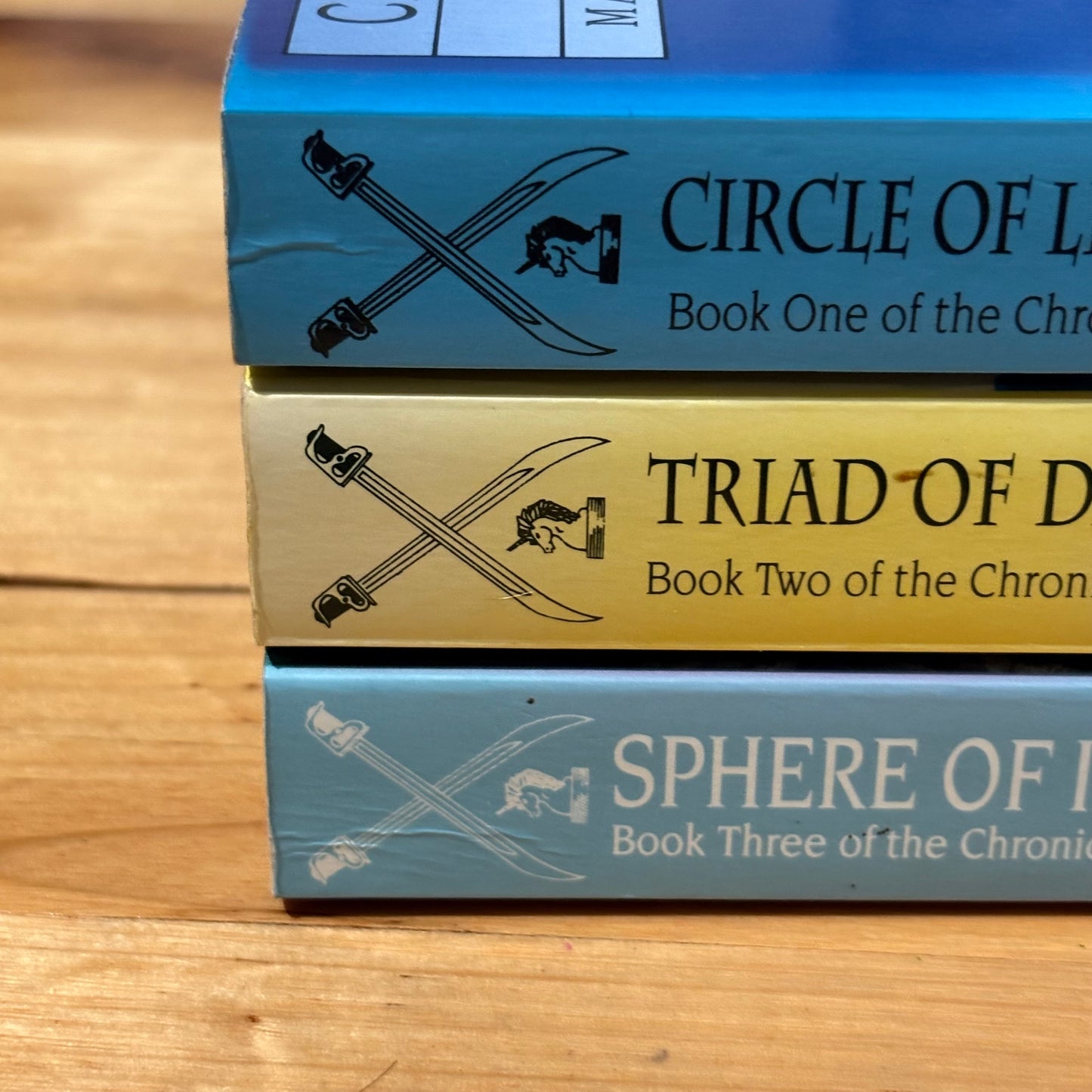 Triad of Darkness Circle of Light by Martin Middleton Fantasy 2 x Paperback GD