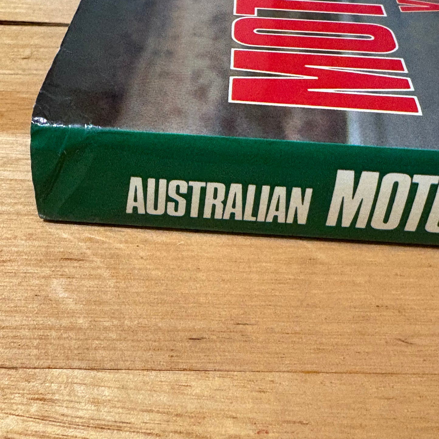 Australian Motor Racing Year 18 1988/89 Hardcover GD