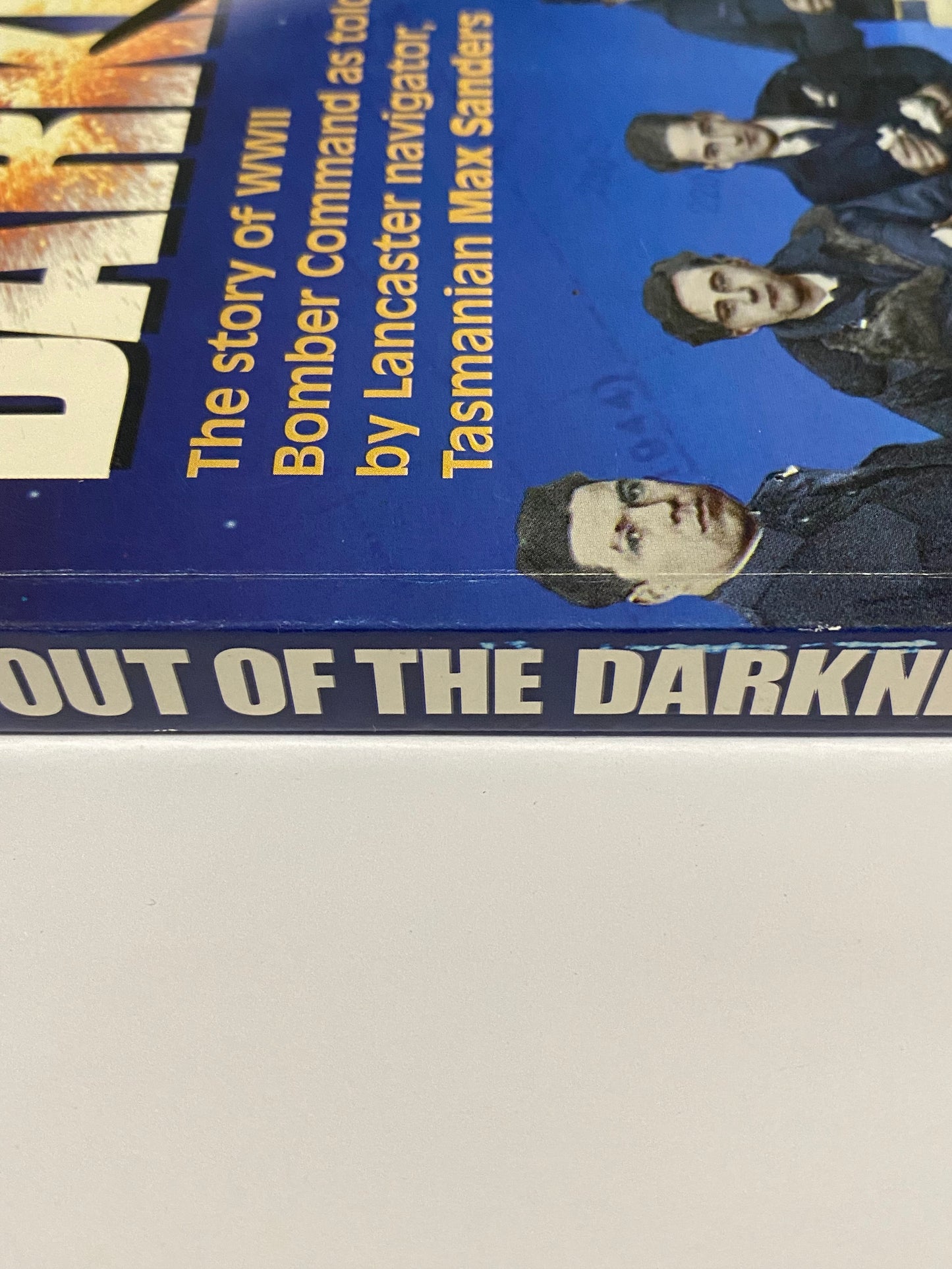 Sanders DFC Out Of The Darkness by Frank Madill Paperback 2012 Good