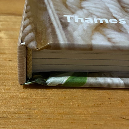 On The Loom A Modern Weaver's Guide by Maryanne Moodie Hardcover GD