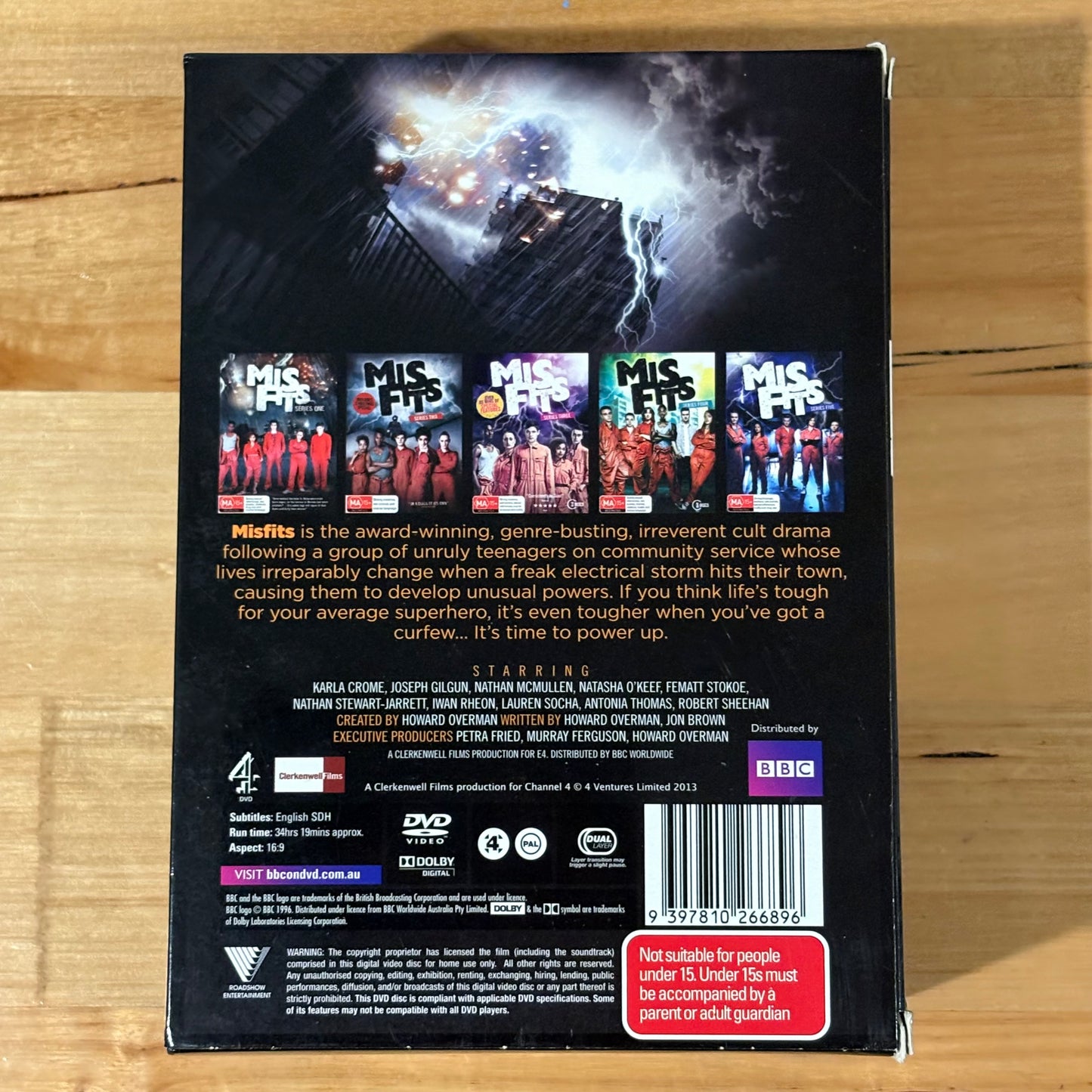 Mis-Fits Series 1-5 box-set DVD BBC Cult Drama VGC