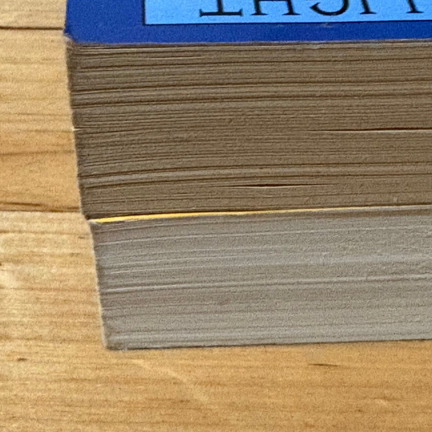 Triad of Darkness Circle of Light by Martin Middleton Fantasy 2 x Paperback GD