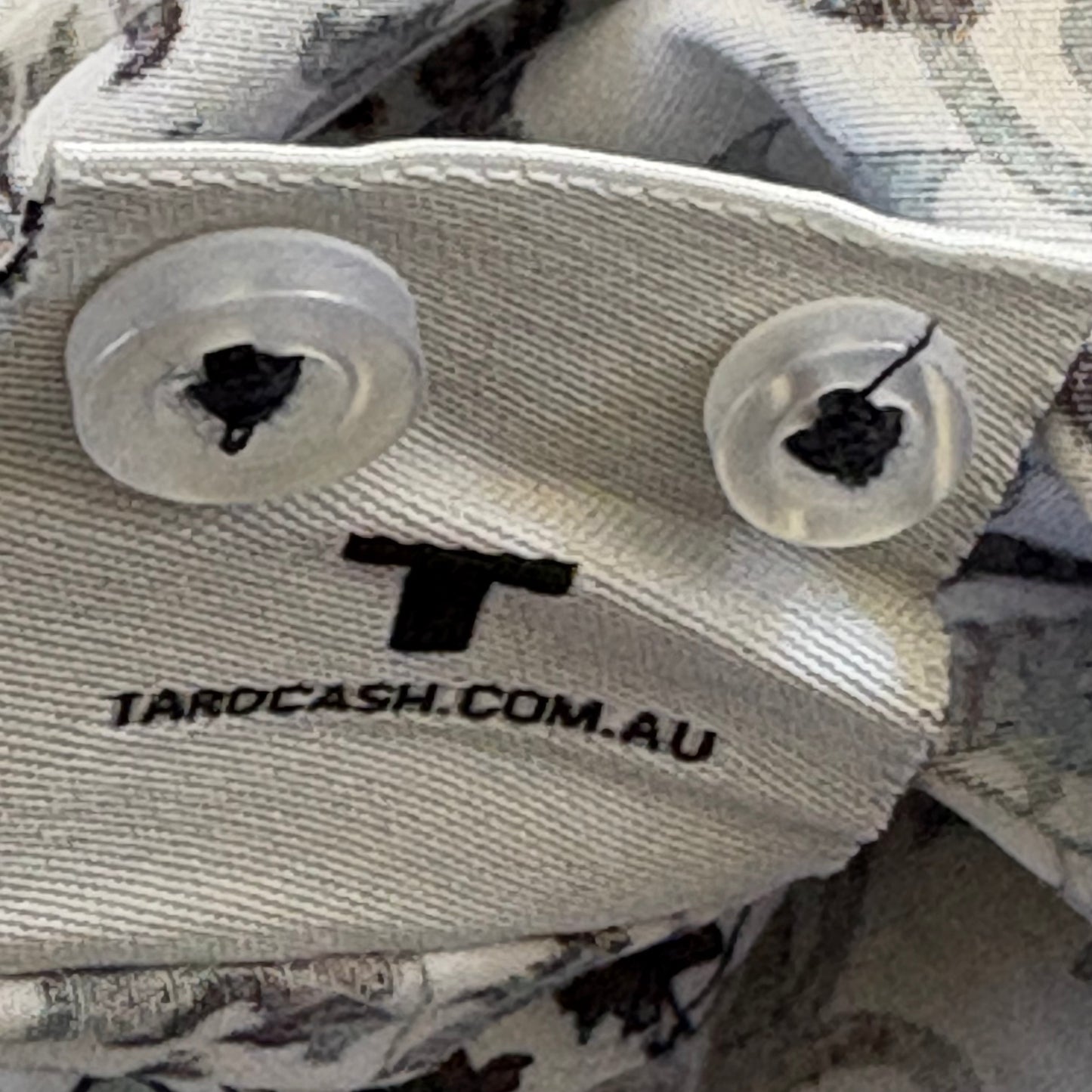 Tarocash Shirt Mens Casual Sz M Long Sleeve Slim Fit White Leaf Collared NWT