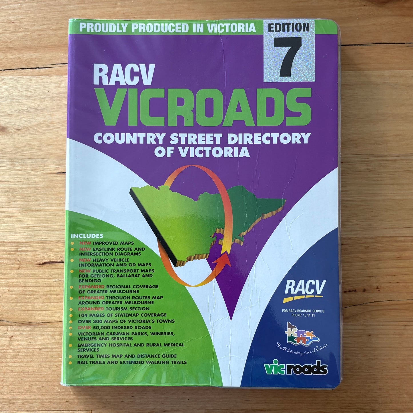 RACV VicRoads Country Streets Directory Of Victoria Edition 7 Paperback GD