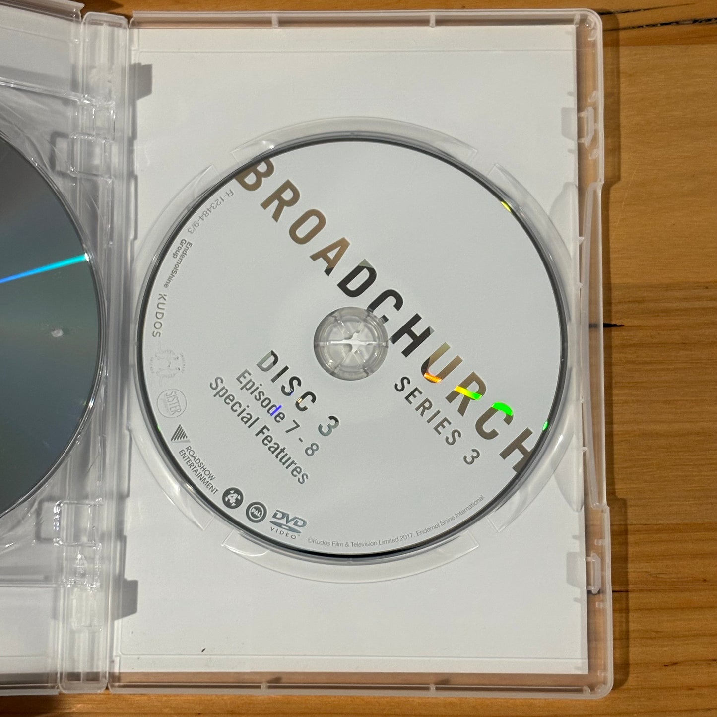 Broadchurch Series 1-3 Complete DVD Olivia Colman David Tennant PAL 4 VGC