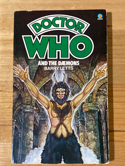 Doctor Who 10 Paperbacks Target Books 1970s, 80s and 90s VGC Bundle 6