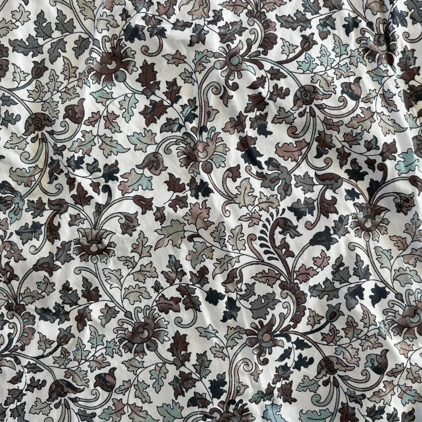 Tarocash Shirt Mens Casual Sz M Long Sleeve Slim Fit White Leaf Collared NWT