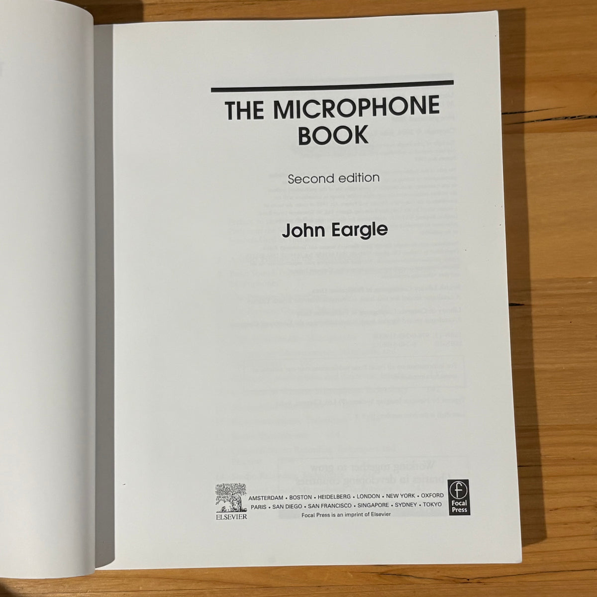 The Microphone Book John Ergle From Mono to Stereo To Surround GD