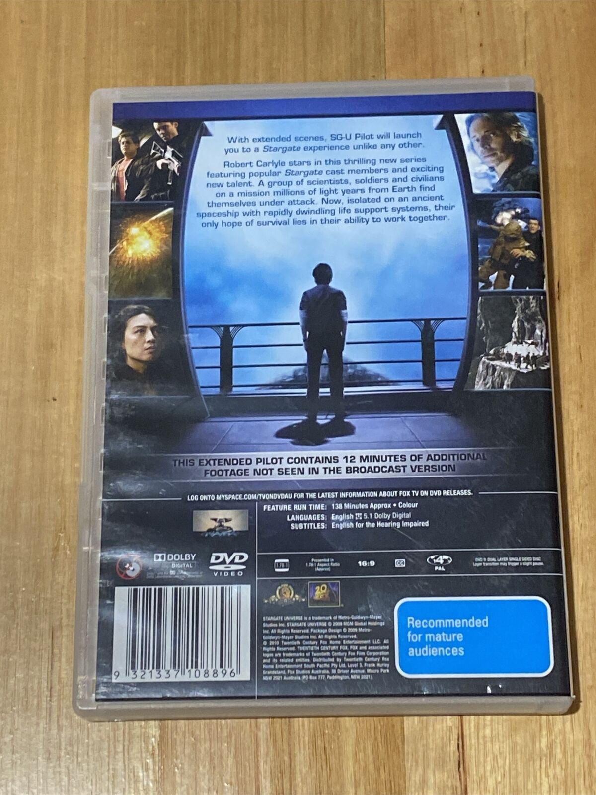 Stargate SG:U Extended Pilot & Complete First Season DVD PAL 4 VGC