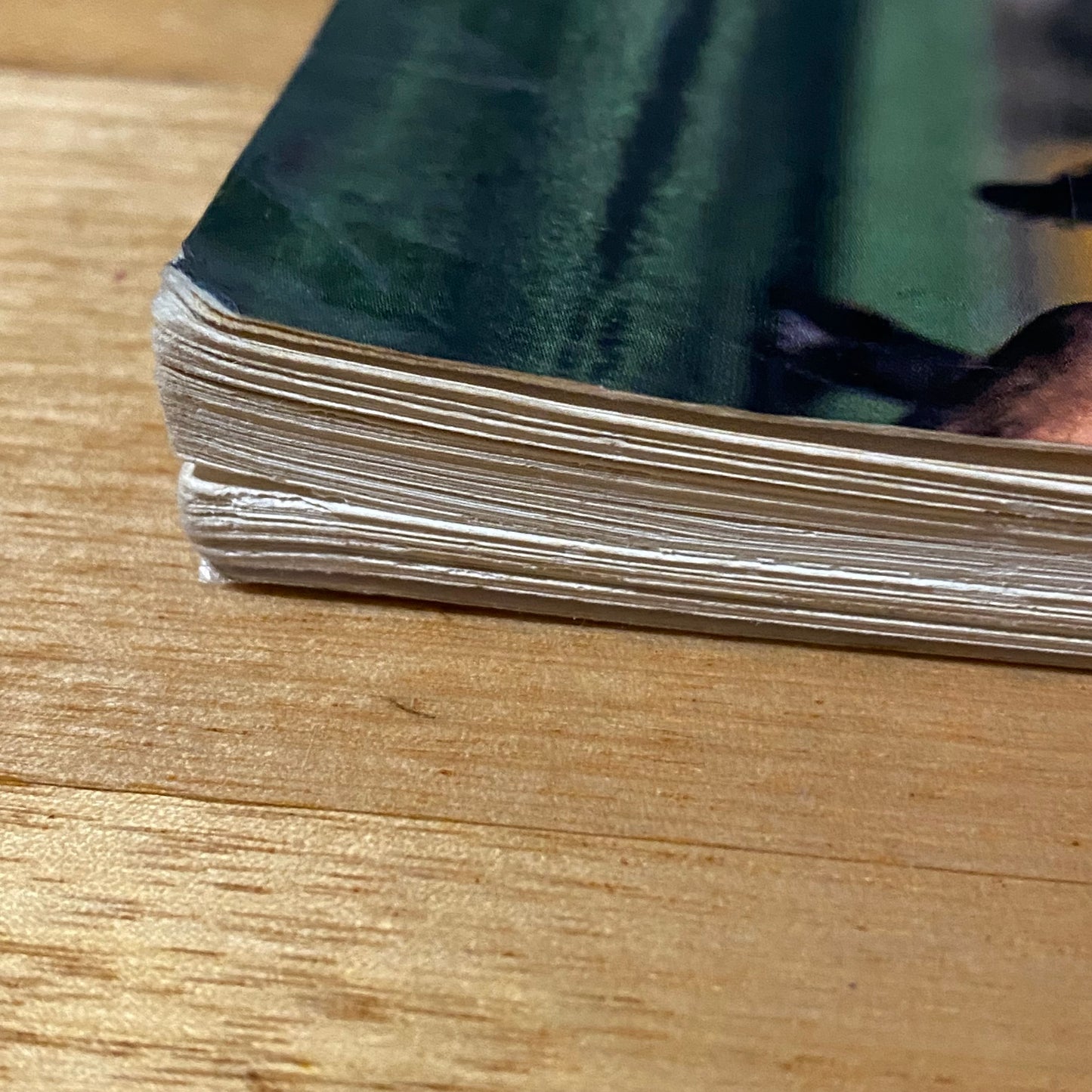 Hooked on Football An Addicts Guide Dermot Brereton AFL Footy Paperback 1990 GD