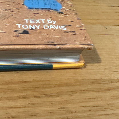Aussie Cars by Pedr Davis and Tony Davis Hardcover 1987 GD
