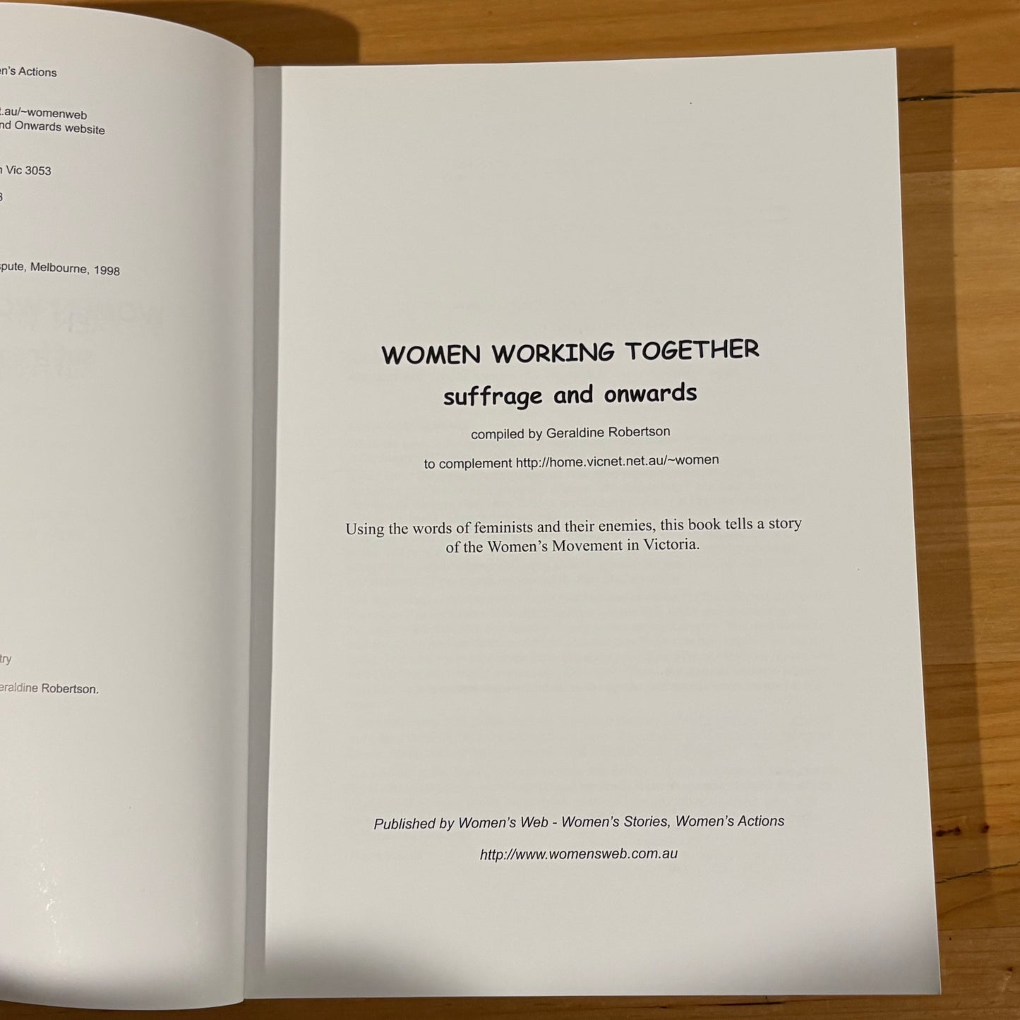 Women Working Together Suffrage And Onwards Geraldine Robertson Paperback