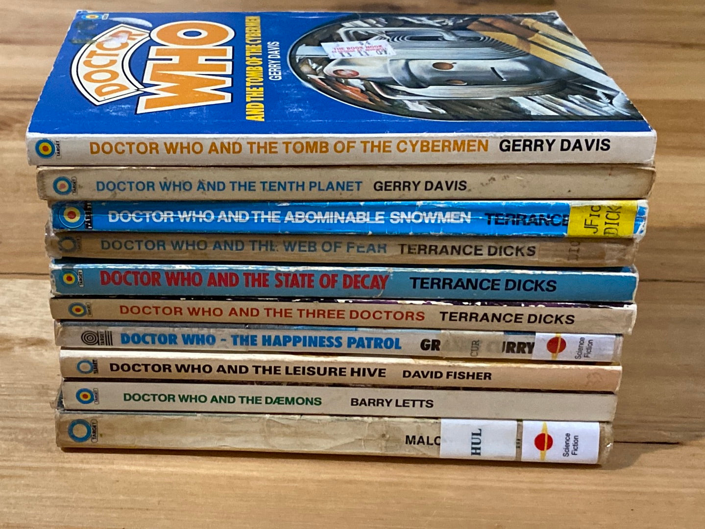 Doctor Who 10 Paperbacks Target Books 1970s, 80s and 90s VGC Bundle 6