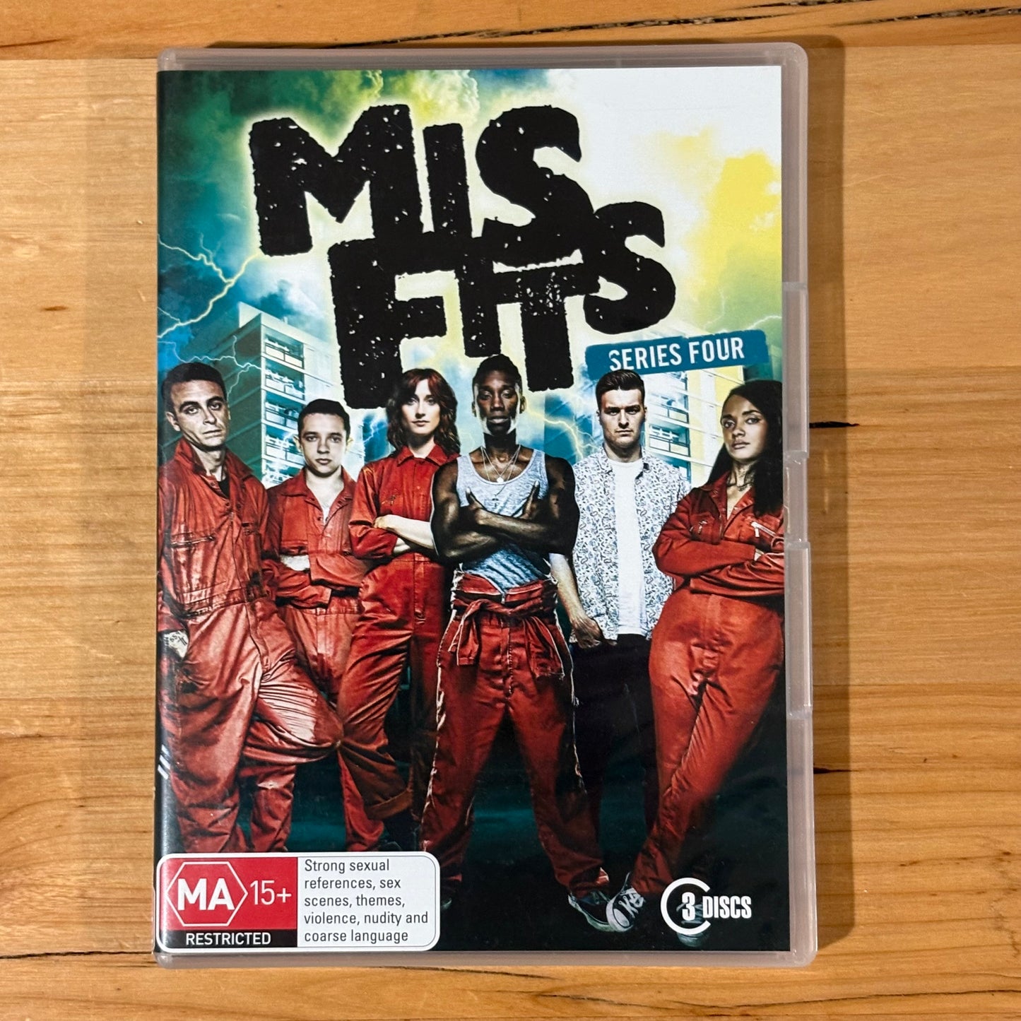 Mis-Fits Series 1-5 box-set DVD BBC Cult Drama VGC