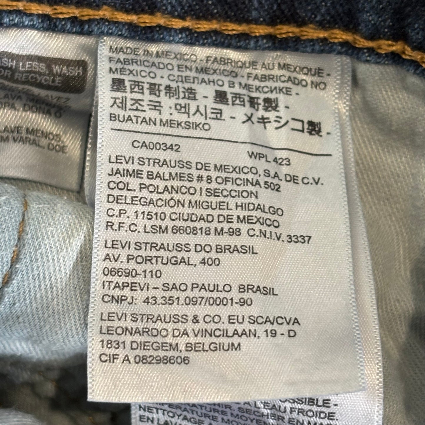 Levi's 505 Mens W 38 L 34 Denim Light Wash Blue Jeans PC9-00505-1528