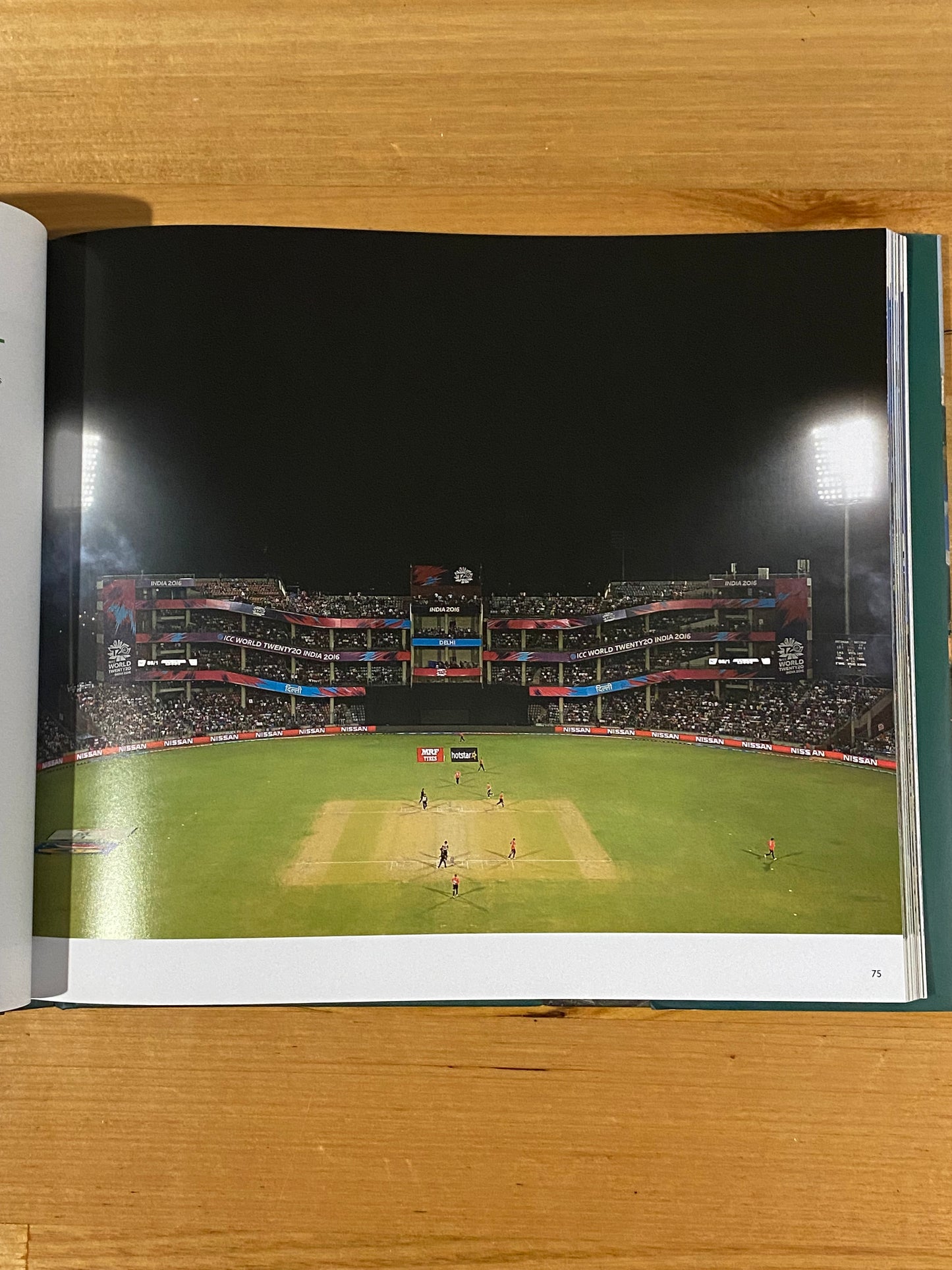 Remarkable Cricket Grounds by Brian Levison Hardback VGC