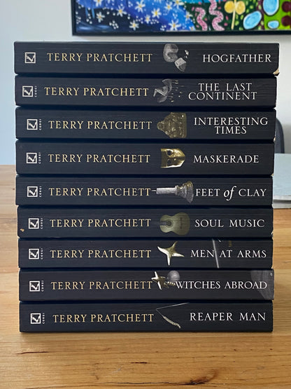 Discworld Novels by Terry Pratchett 9 Paperbacks Black Covers Corgi Books GD