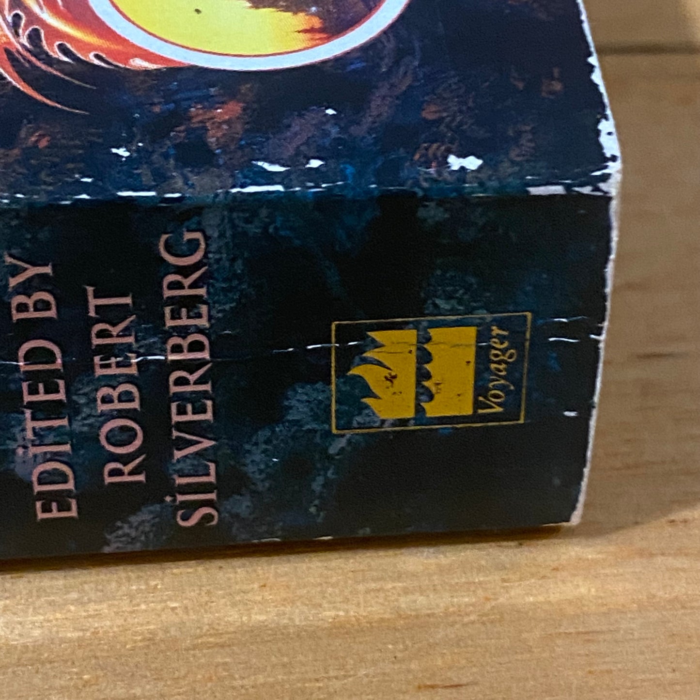 Legends Science Fiction & Fantasy Anthology Paperback 2000 GD