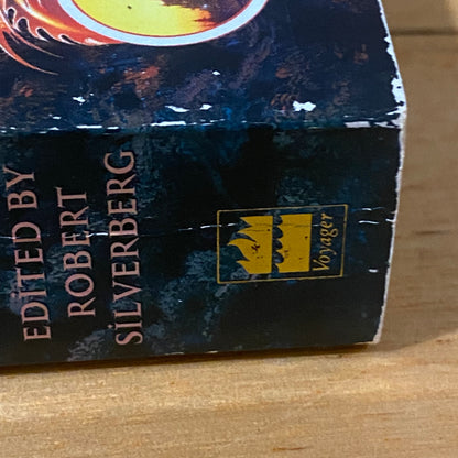 Legends Science Fiction & Fantasy Anthology Paperback 2000 GD