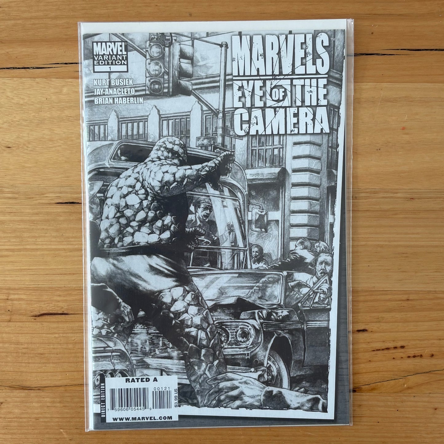Marvels: Eye of the Camera (2009) #1 Black & White Variant Cover