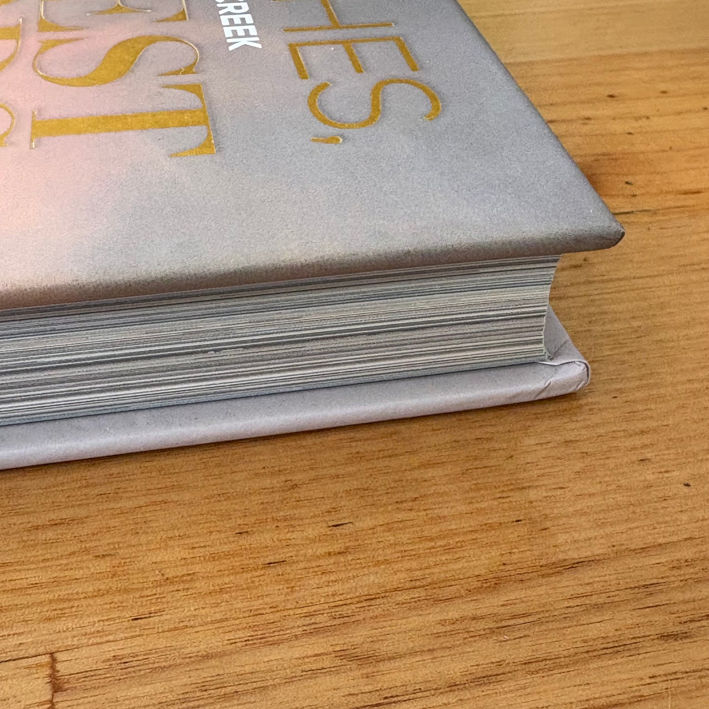 Best Wishes, Warmest Regards The Story of Schitt's Creek Hardcover GD