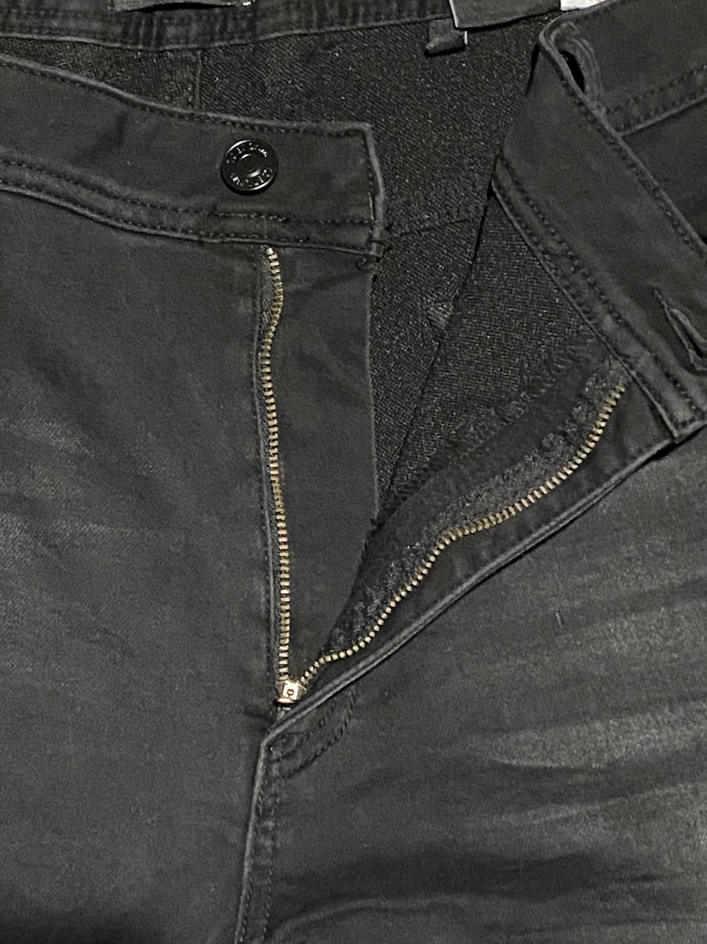 Tarocash Men’s Jeans Stretch Denim Black Size 42-inch Waist Zip Fly New With Tags