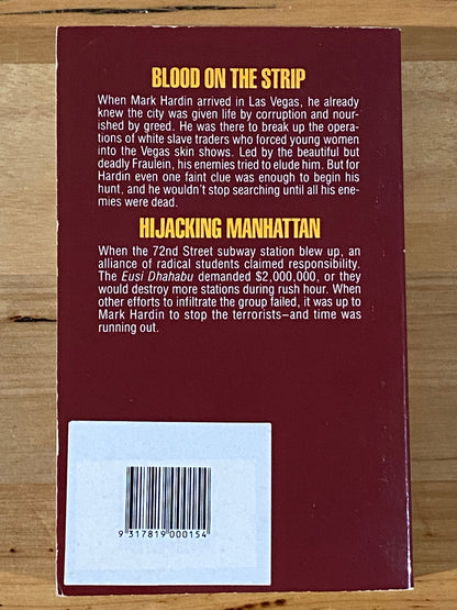 The Penetrator Blood On The Strip Hijacking Manhattan Chet Cunningham Paperback GD