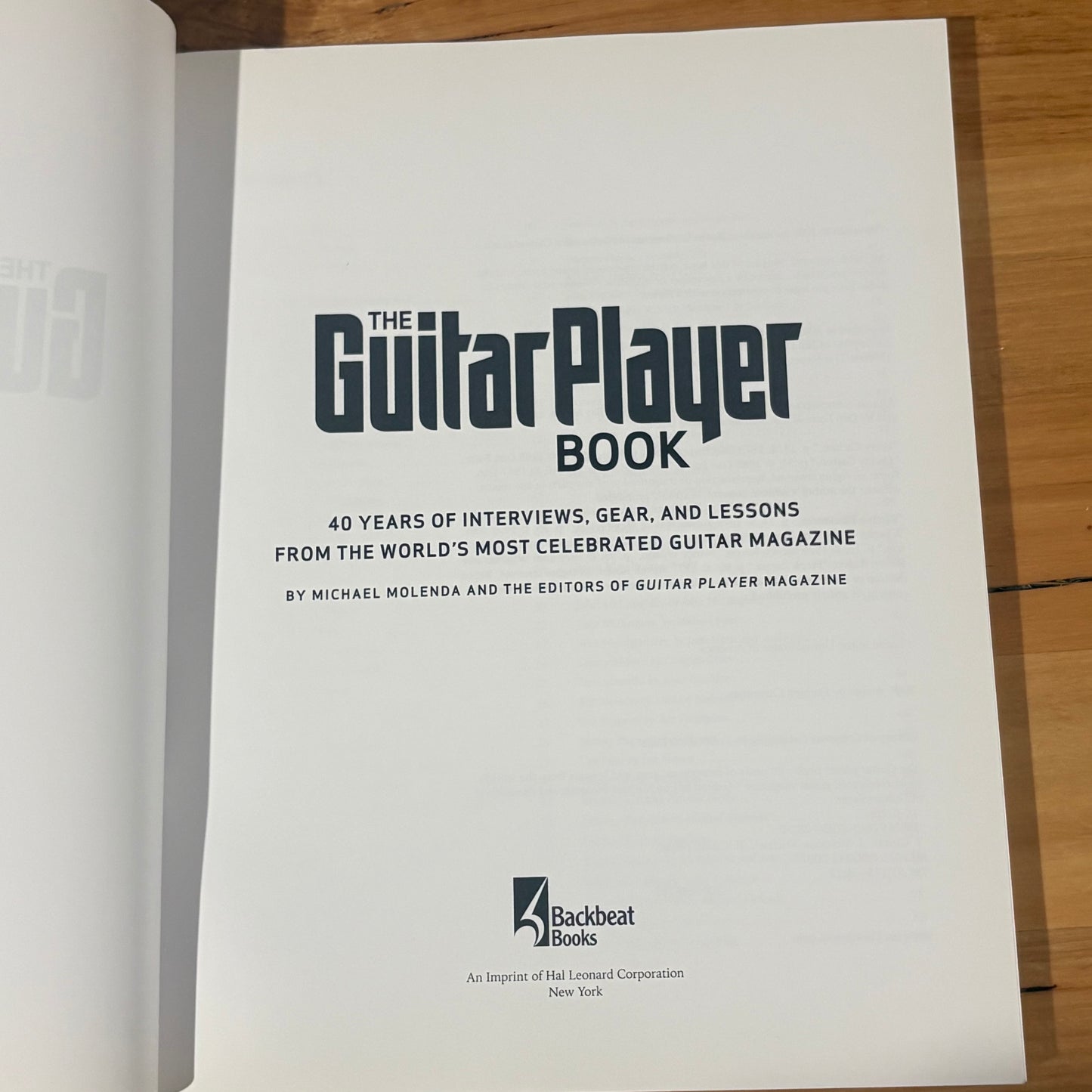 The Guitar Player Book 40 Years of Interviews, Gear and Lessons 2007 GD