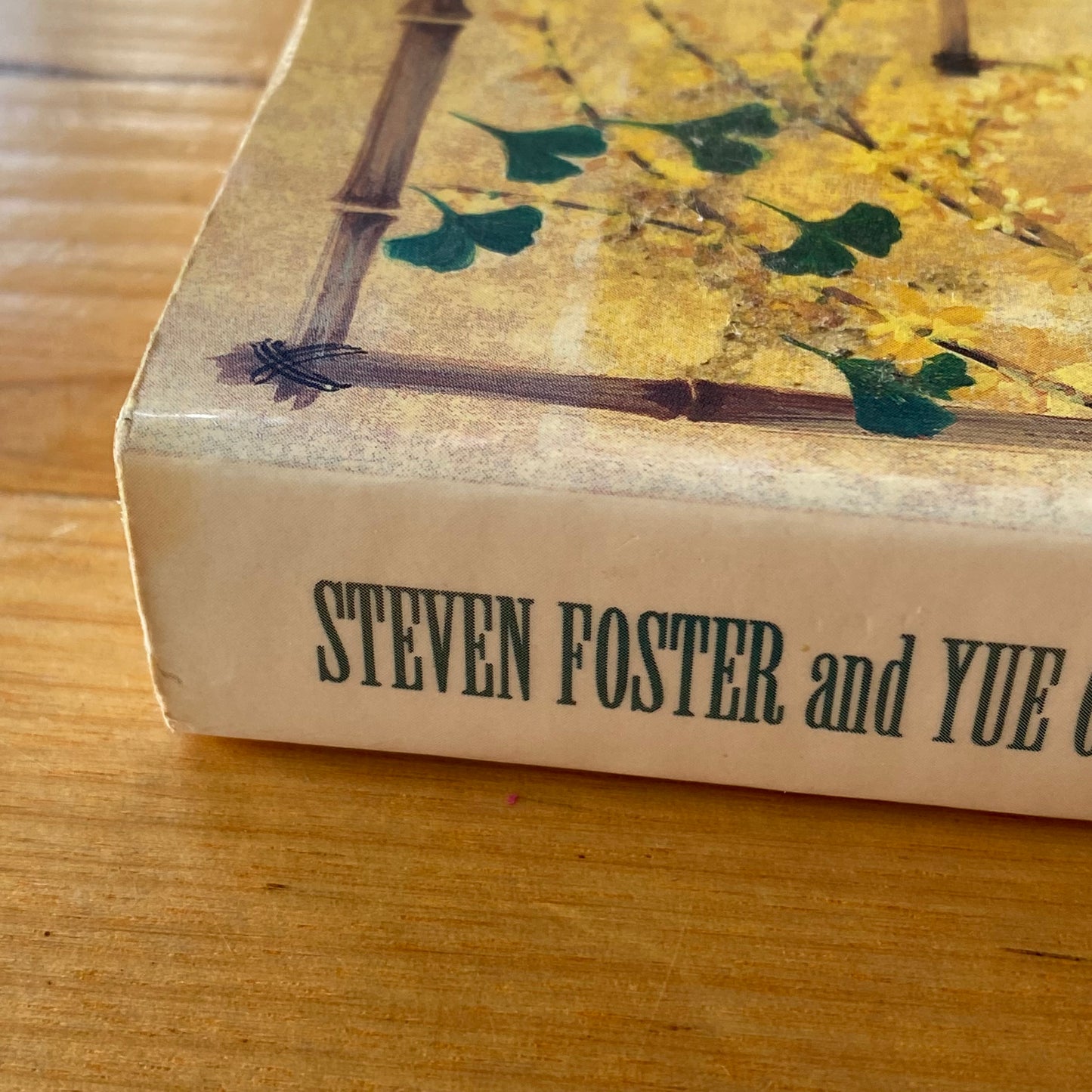 Herbal Emissaries Bringing Chinese Herbs To The West Paperback 1992 GD