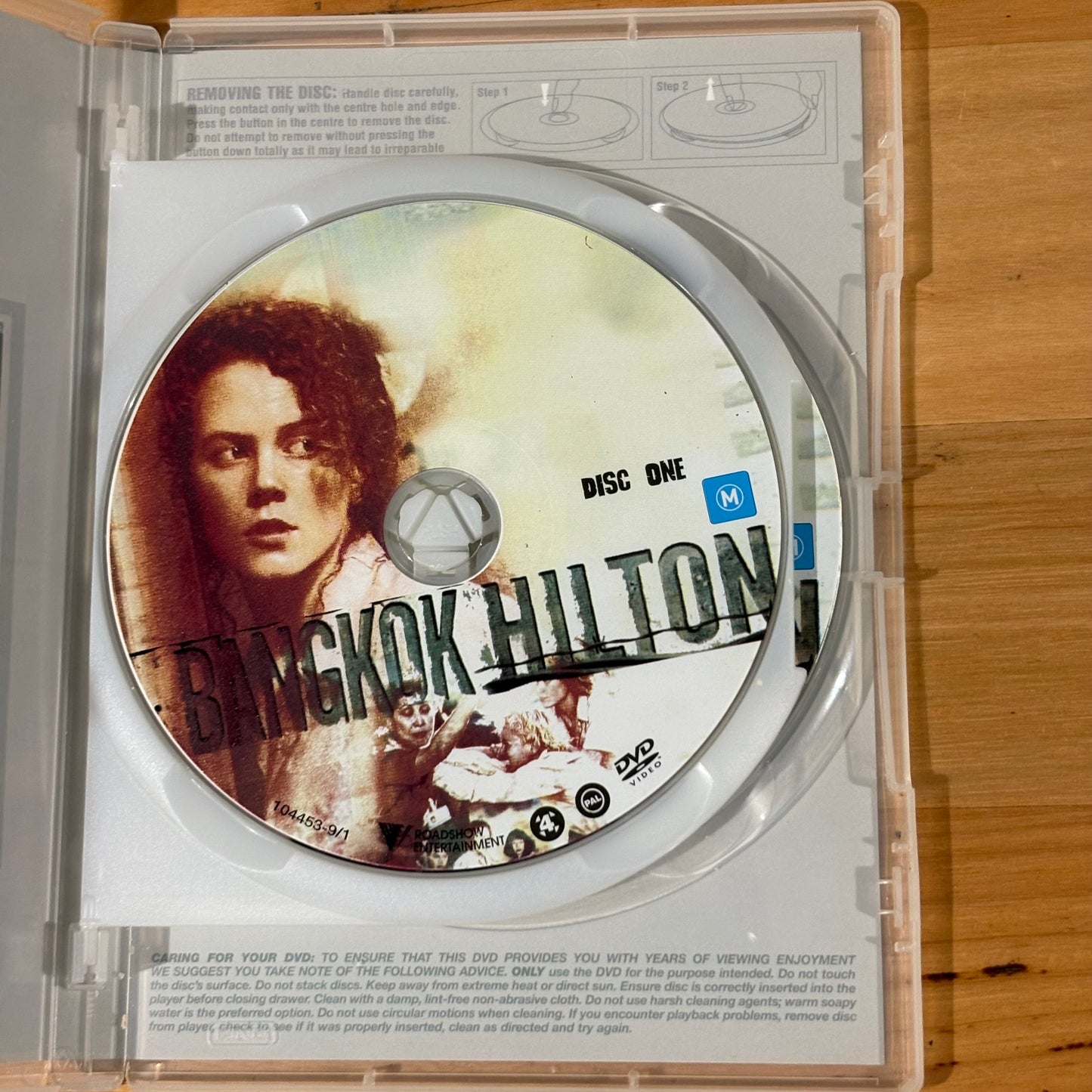 Bangkok Hilton DVD Nicole Kidman Hugo Weaving 2-Disc PAL 4 VGC