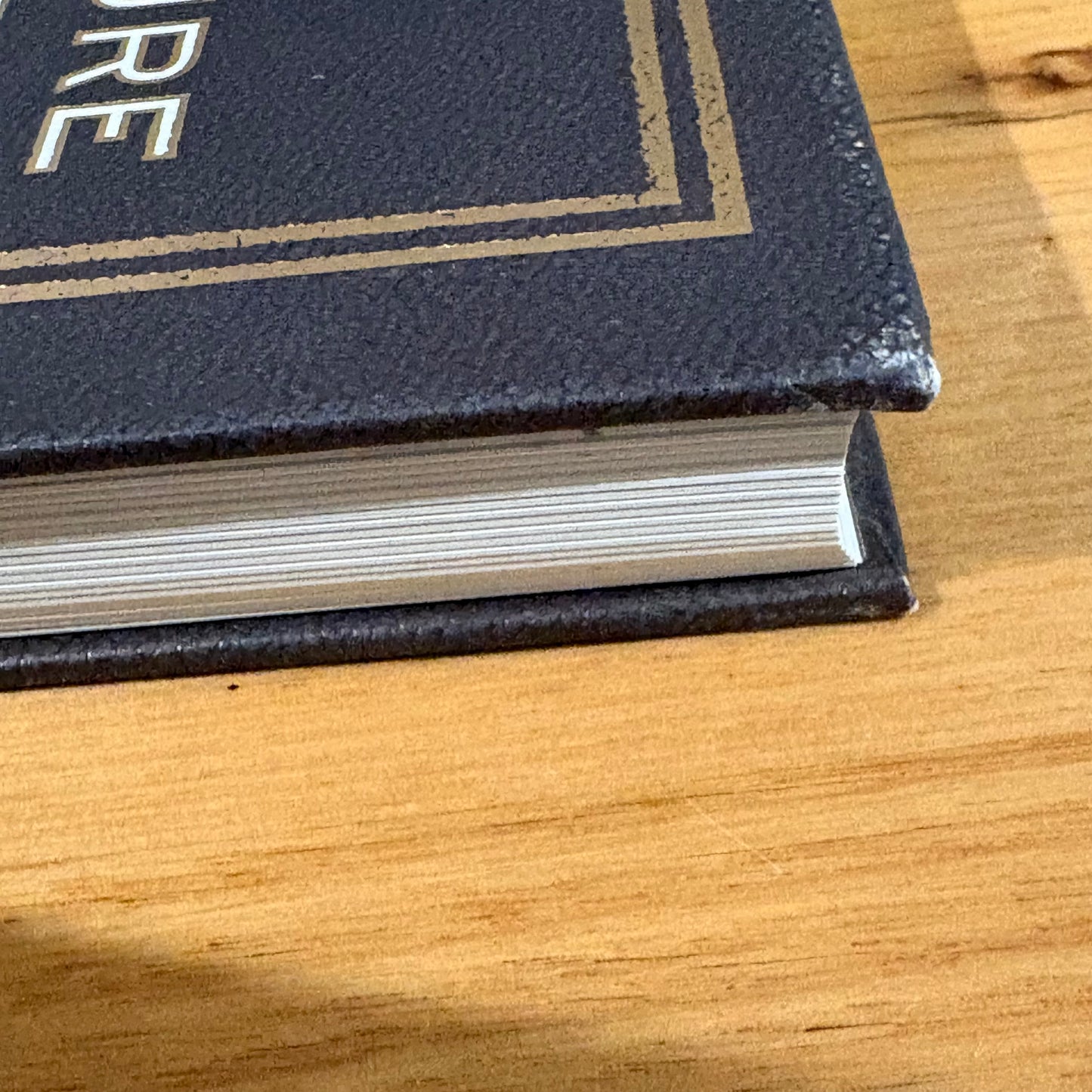 The Furniture Bible by Christopher Pourny Hardcover 2014 GD