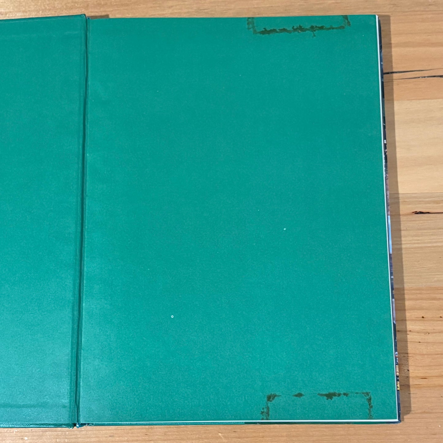 Australian Motor Racing Year 11 1981/82 Hardcover GD