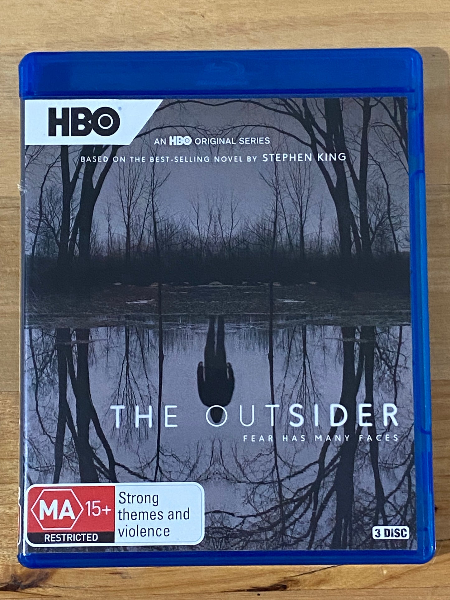 The Outsider HBO Blu-ray Based on a Stephen King story 3-Disc VGC