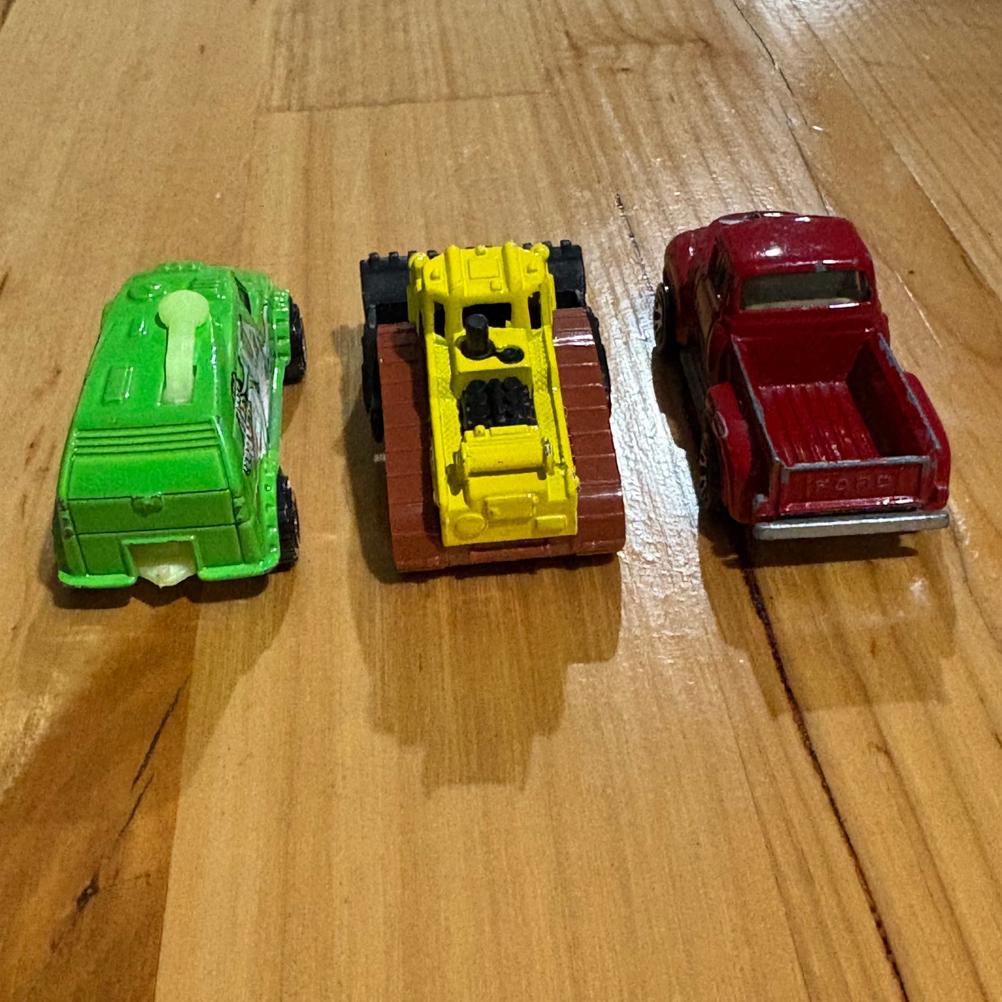 Matchbox Die-Cast Model Cars Vintage Bundle 20 cars pre-loved