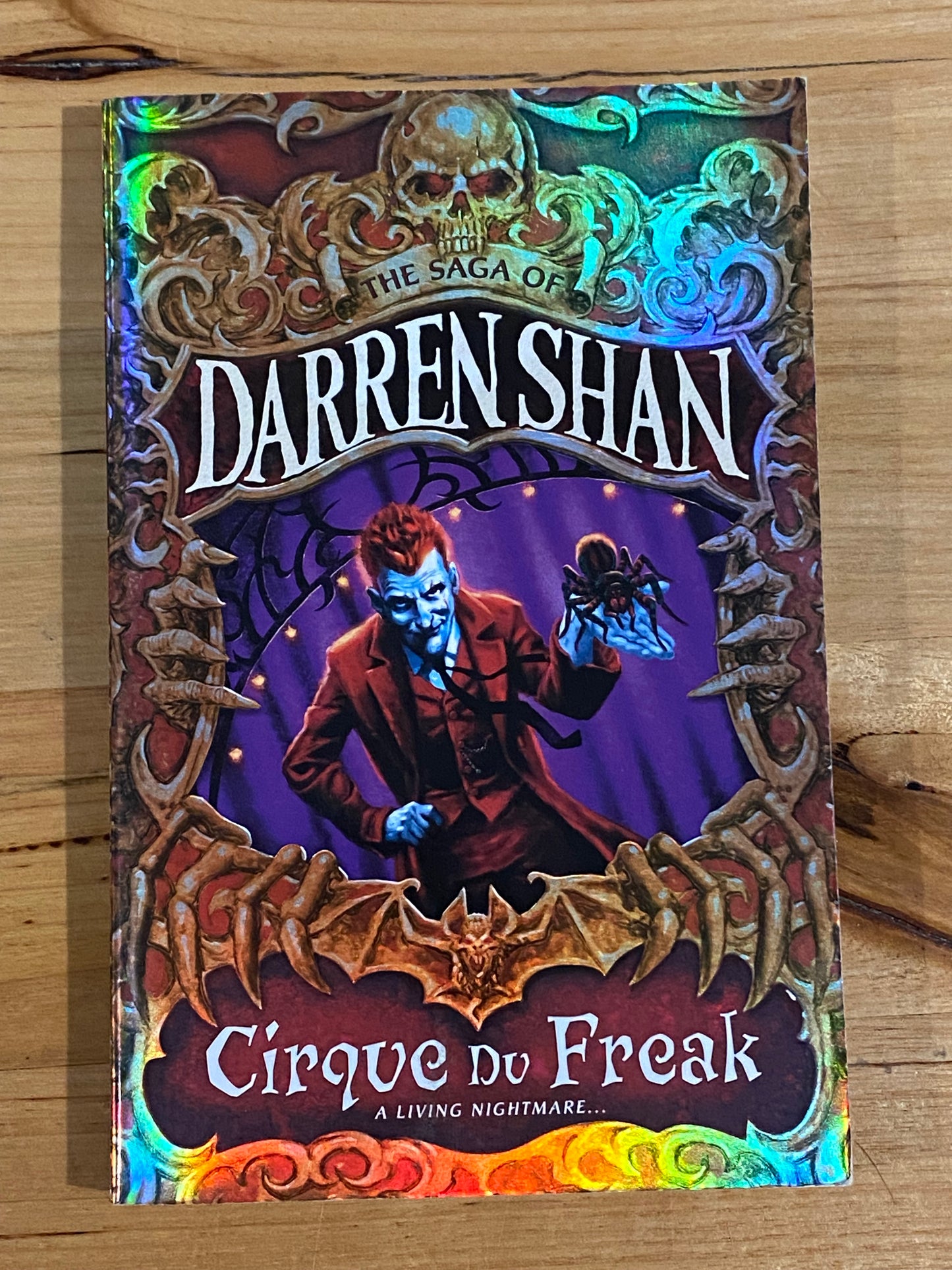 Cirque Du Freak The Saga Of Darren Shan Book 1 2009 Paperback GD