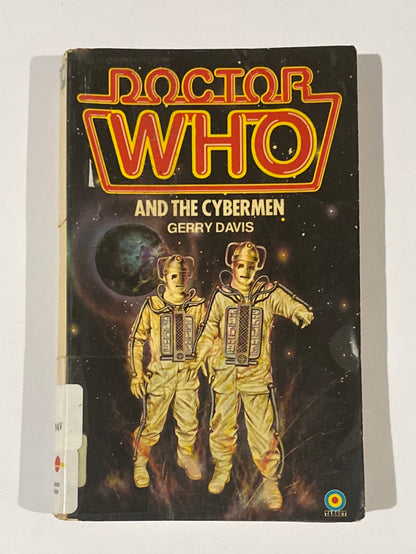 Doctor Who 10 Paperbacks Target Books 1970s and 1980s VGC Bundle 4