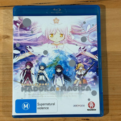 Puella Magi Madoka Magica Blu-ray Anime 3-Disc Box-Set Region B VGC