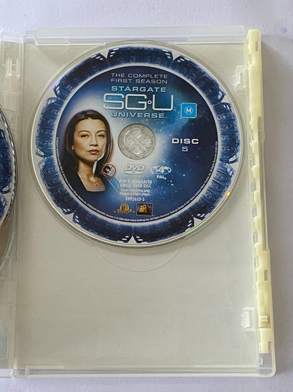 Stargate SG:U Extended Pilot & Complete First Season DVD PAL 4 VGC