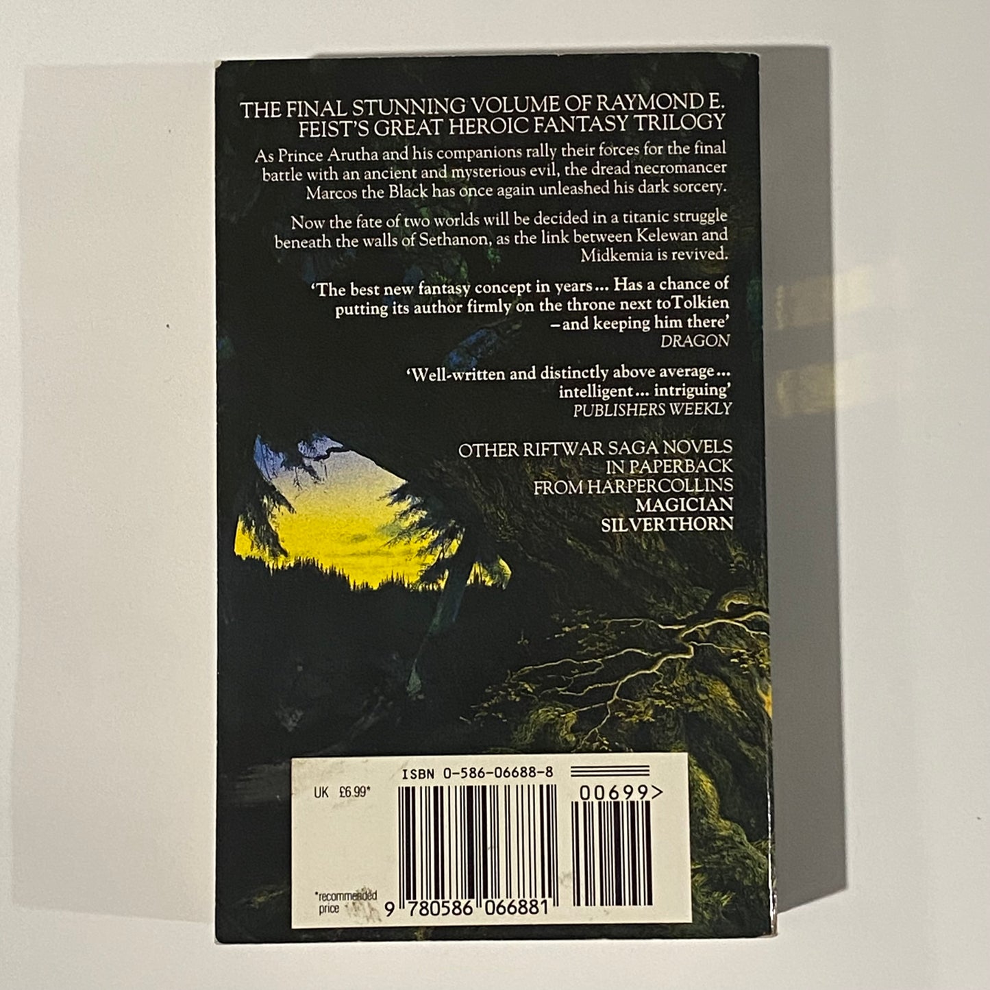 A Darkness At Sethanon by Raymond E. Feist Fantasy Paperback 1997 GD