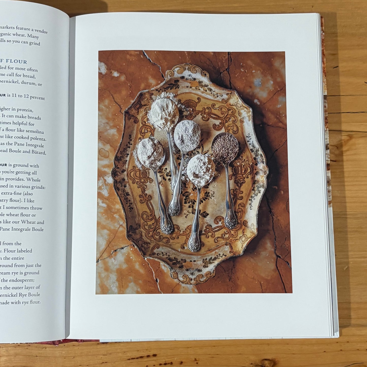 Della Fattoria Bread 63 Foolproof Recipes by Kathleen Weber Hardcover 2014 GD