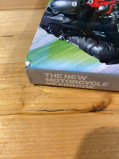 The New Motorcycle Yearbook 2 Merrell Hardcover 2006 GD