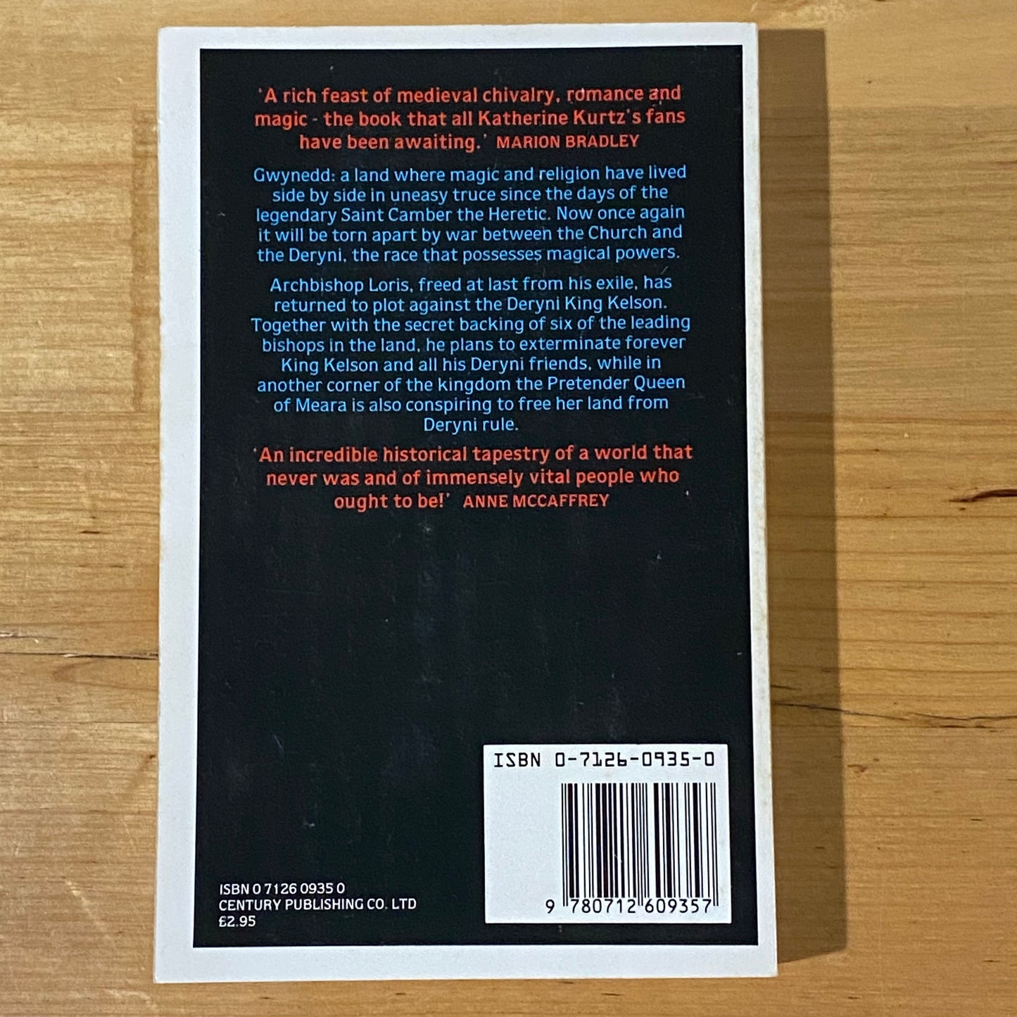 The Bishop's Heir by Katherine Kurtz Paperback 1984 GD