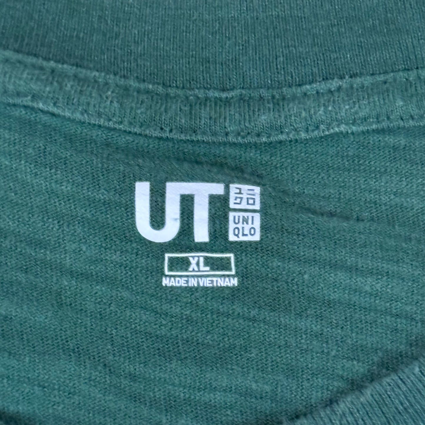 Uni-Qlo Nanbu Bijin Sake Collaboration Green T-Shirt Size XL