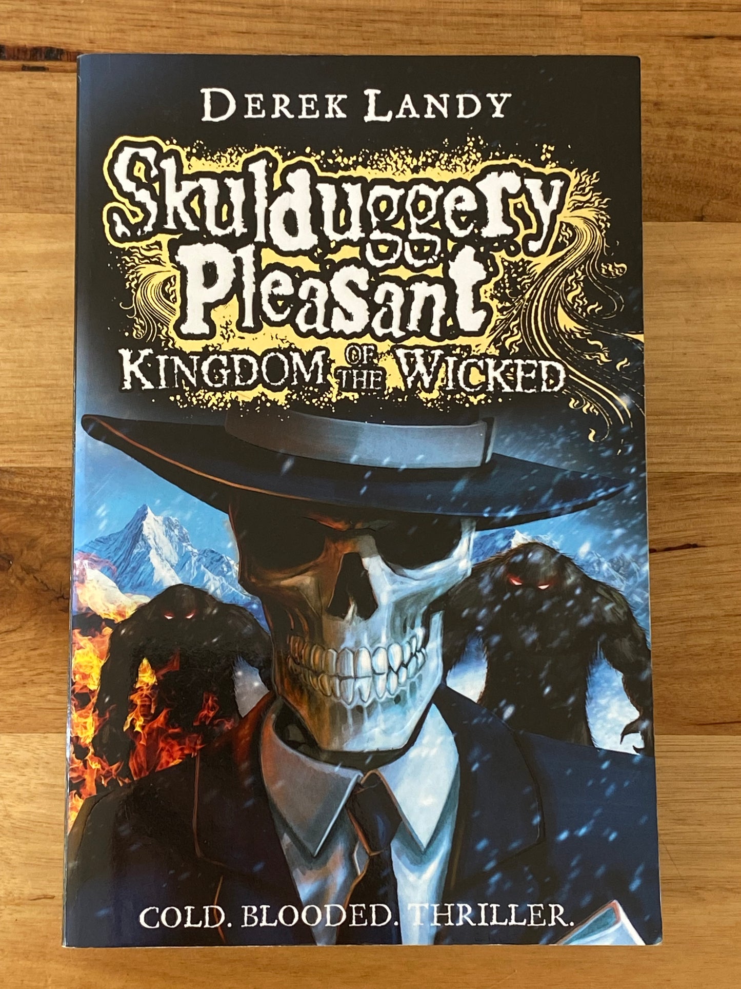 Skulduggery Pleasant by Derek Landy Books 1-9 Complete First Series Paperback