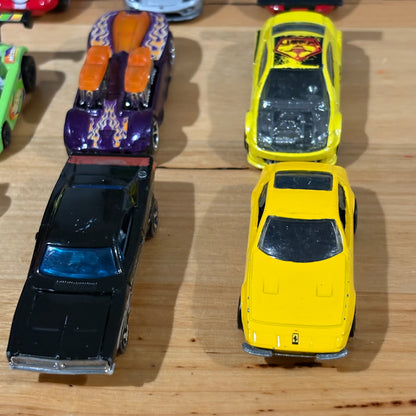 Hot Wheels Die-Cast Model Cars Vintage Bundle 15 cars pre-loved