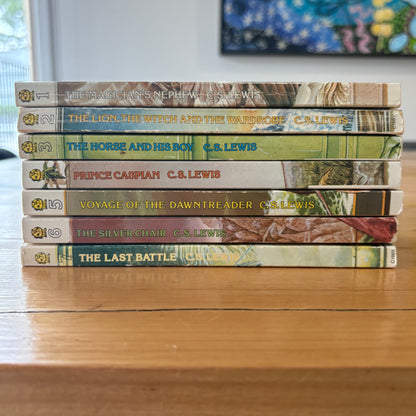 Narnia Series by C.S.Lewis Books 1 to 7 Complete Paperback Vintage GD