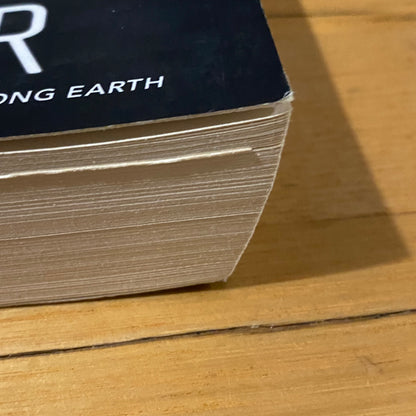 The Long Cosmos by Terry Pratchett & Stephen Baxter Paperback 2013 GD